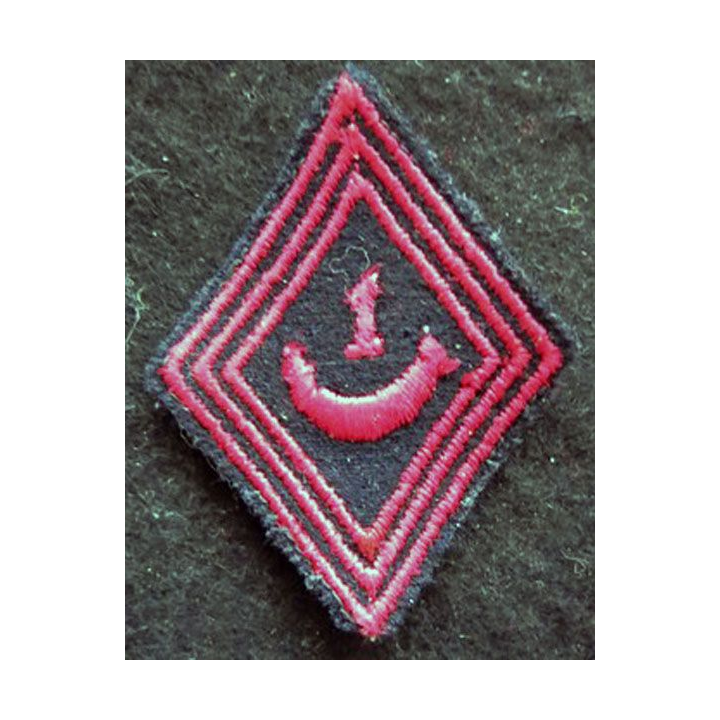 LOSANGE DE BRAS MODÈLE 45 : modèle troupe 1° régiment de Zouaves 1956 AFN