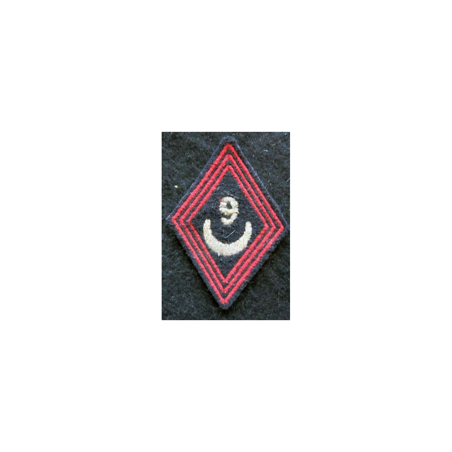 Insigne Militaire Ancien – Losange 9e RT – Régiment Du Train – Marseille – Brodé Argent