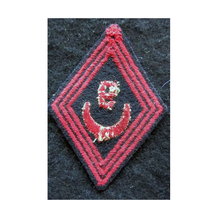 LOSANGE DE BRAS MODÈLE 45 : modèle sous officiers 9° régiment de Zouaves 1950 AFN