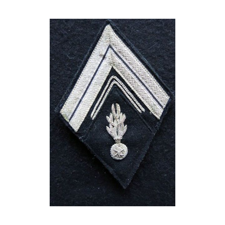 LOSANGE DE BRAS MODÈLE 45 : modèle précoce maréchal des logis Gendarmerie en Indochine (cannetille)