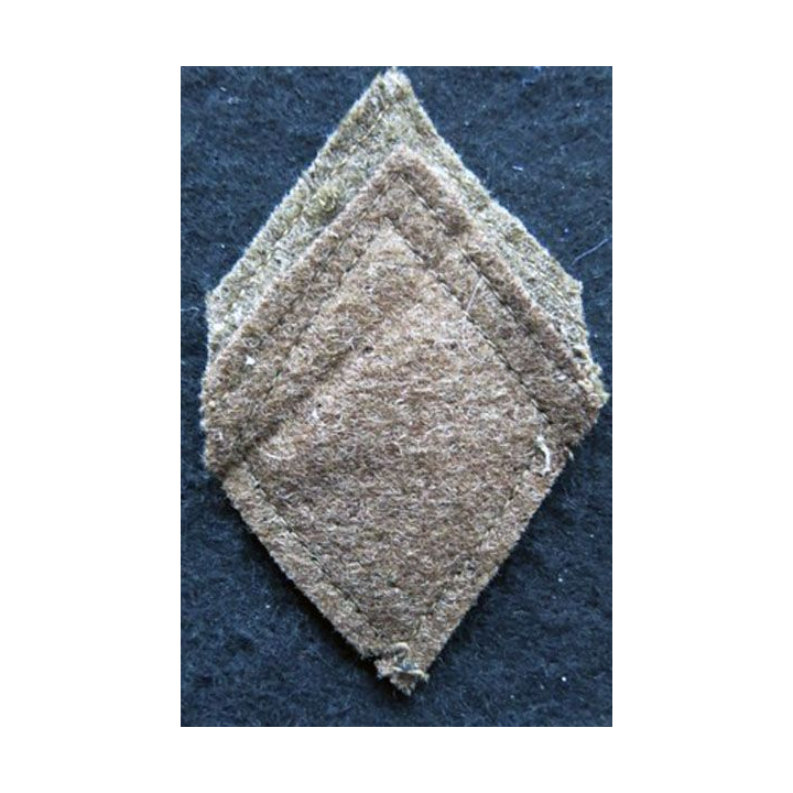 LOSANGE DE BRAS MODÈLE 45 :  1° classe auxiliaire de Gendarmerie période Algérie avant 1962