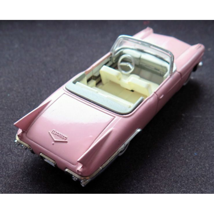 Cadillac Eldorado Biarritz 1957 de Solido 1/43° 09 84 n° 4500