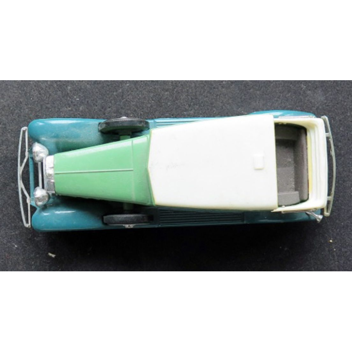 Cadillac V 16 1951 452 A de Solido 1/43° 10 79 n° 85