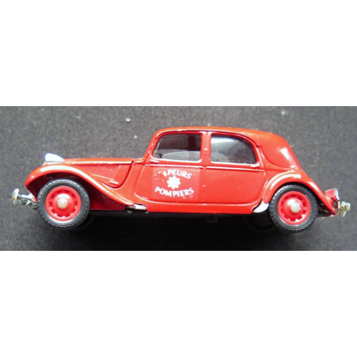 Citrën 16 SIX 1939 Pompiers de Solido 1/43° 11 82 n° 32