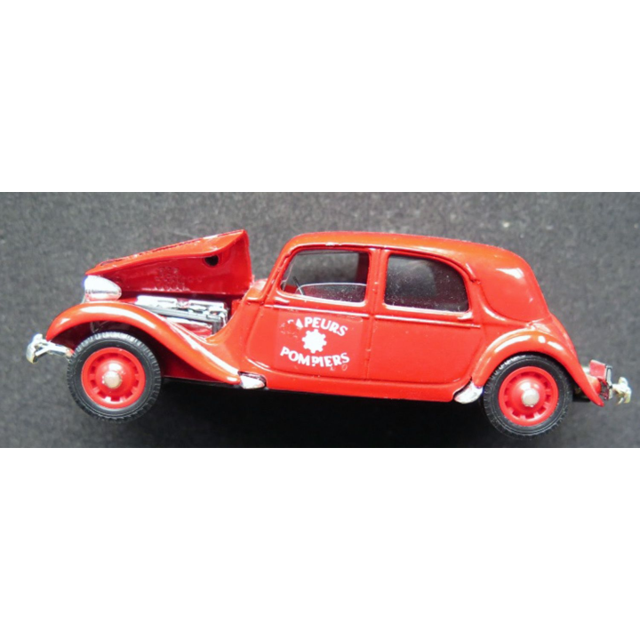 Citrën 16 SIX 1939 Pompiers de Solido 1/43° 11 82 n° 32
