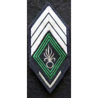 LOSANGE DE BRAS MODÈLE 45 : Ecusson modèle pour sergent chef de la  Légion Etrangère (cavalerie)