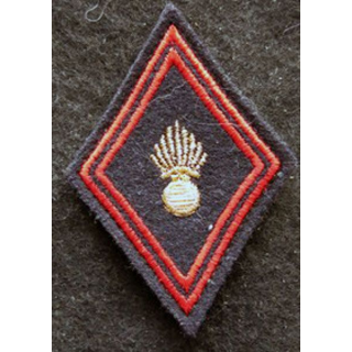 LOSANGE DE BRAS MODÈLE 45 : modèle sous officiers infanterie hors unité