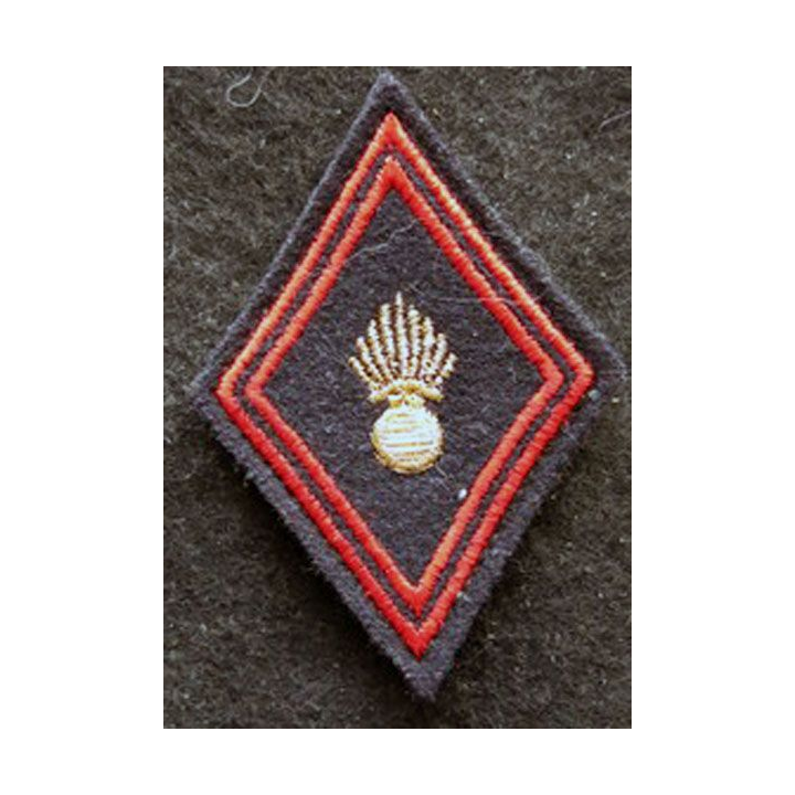 LOSANGE DE BRAS MODÈLE 45 : modèle sous officiers infanterie hors unité
