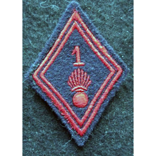 LOSANGE DE BRAS MODÈLE 45 : modèle troupe 1° régiment d'infanterie