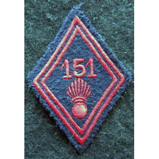 LOSANGE DE BRAS MODÈLE 45 : modèle troupe 151° régiment d'infanterie