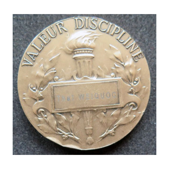 Médaille en bronze du Maréchal Foch Les médaillés militaires attribuée