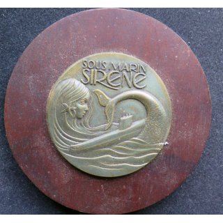 Tape de bouche médaille du Sous Marin Sirène  11 cm de diamètre