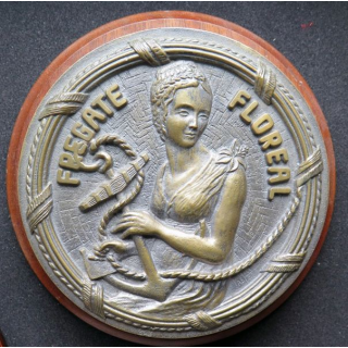 Tape de bouche de la Frégate Floréal 16,5 cm de diamètre