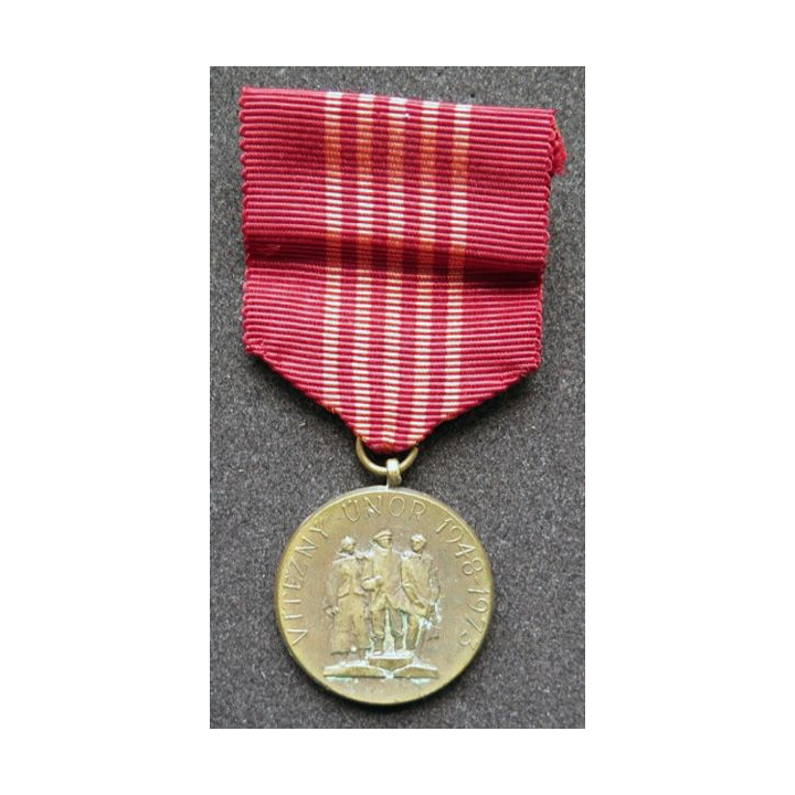  médaille commémorative tchèque du 25° anniversaire de la victoire