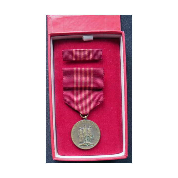  médaille commémorative tchèque du 25° anniversaire de la victoire