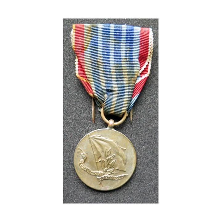TCHECOSLOVAQUIE : médaille pour le dévouement au travail 