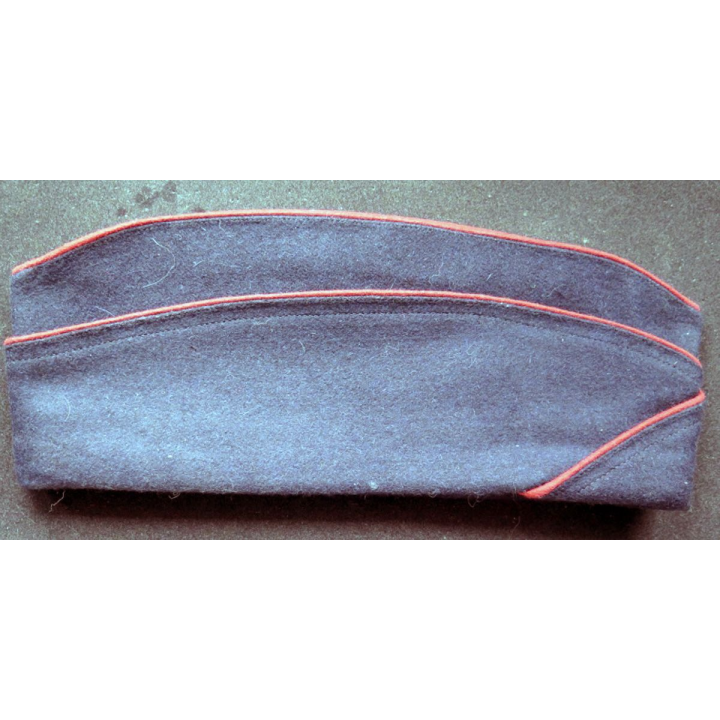 Calot de caporal chef d infanterie métropolitaine feutre de taille 56 