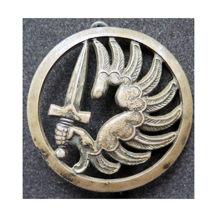  insigne de béret des régiments des troupes aéroportées