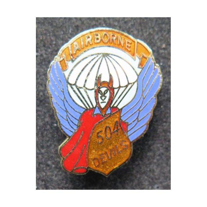 82° AIRBORNE 504° Devils US regiment. en émail