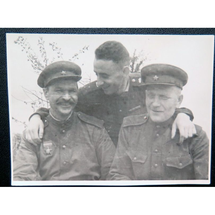 URSS : photo d'un groupe d'officiers de l'armée rouge 1943 8 x 11,3 cm