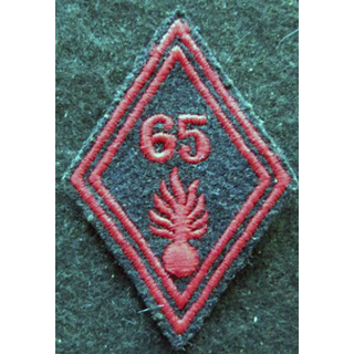 LOSANGE DE BRAS MODÈLE 45 : modèle troupe 65° régiment d'infanterie grenade allongée