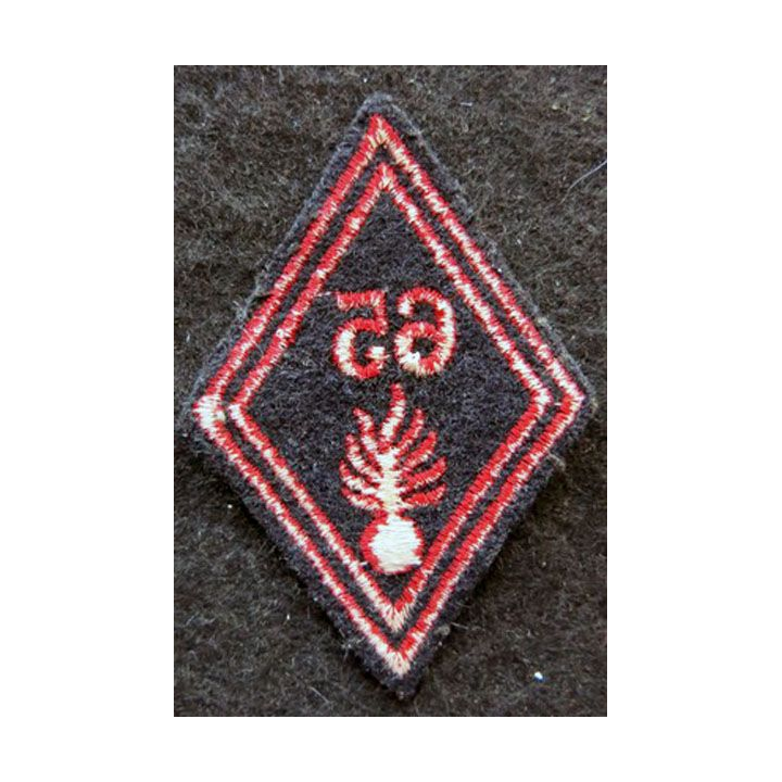 LOSANGE DE BRAS MODÈLE 45 : modèle troupe 65° régiment d'infanterie grenade allongée