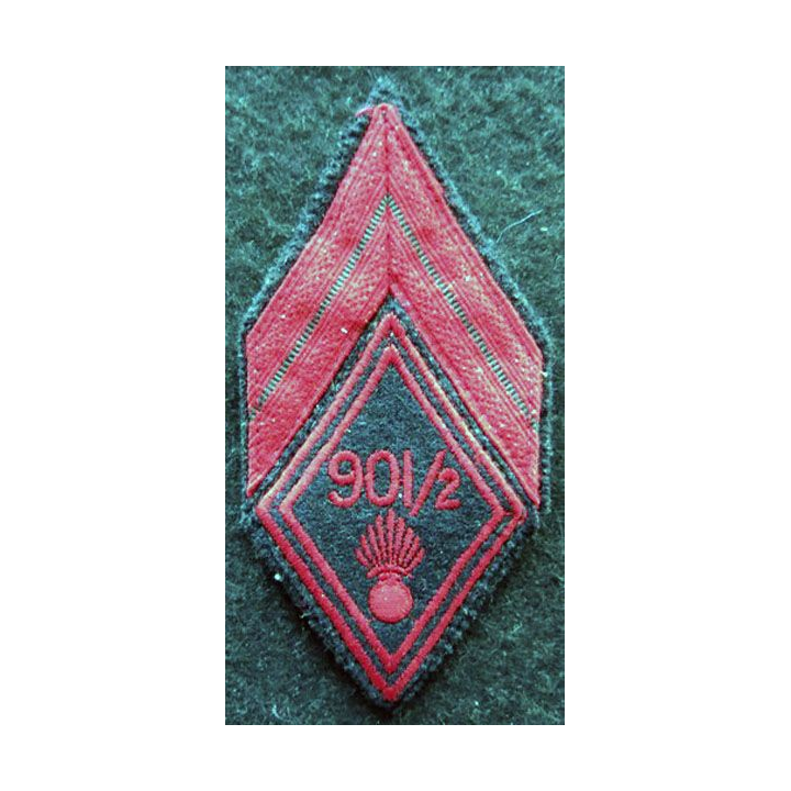 LOSANGE DE BRAS MODÈLE 45 : modèle caporal appelé 8° régiment infanterie