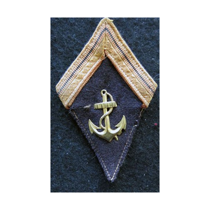 LOSANGE DE BRAS MODÈLE 45 : modèle précoce sergent infanterie coloniale période Indochine 1945-1947