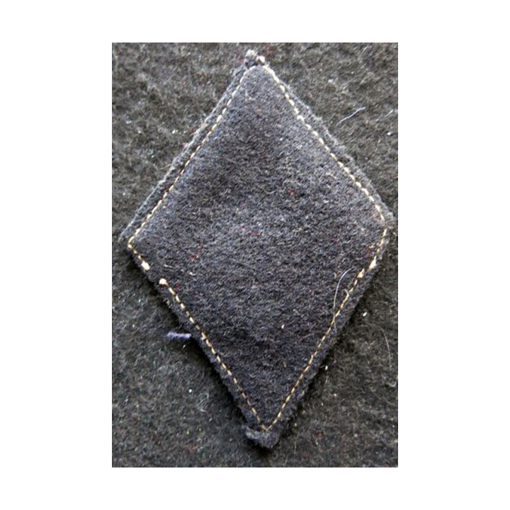 LOSANGE DE BRAS MODÈLE 45 : modèle précoce 1° classe infanterie coloniale période Indochine 1950-1954 cannetille