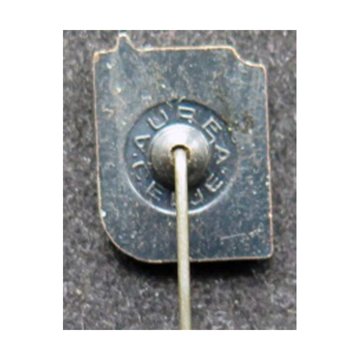 insigne broche commémoratif yougoslave période soviétique