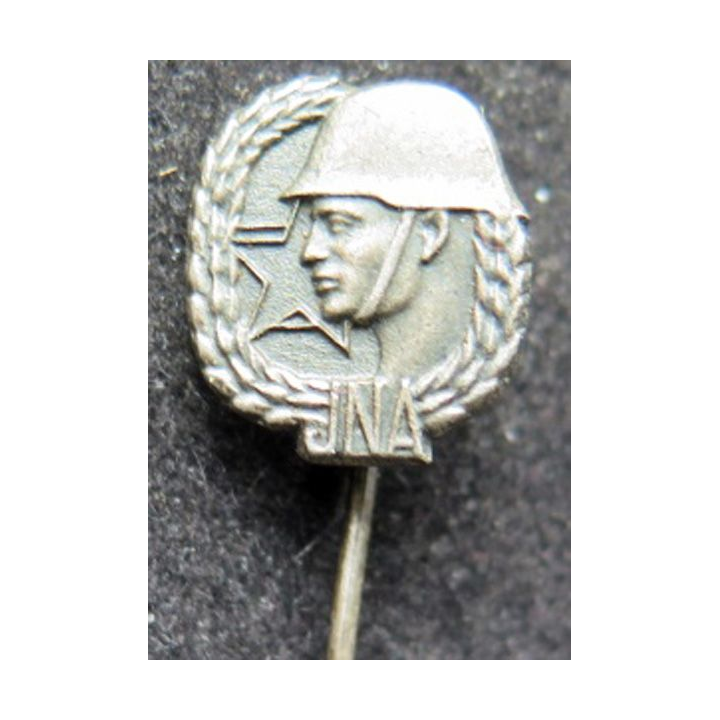 insigne broche commémoratif yougoslave période soviétique
