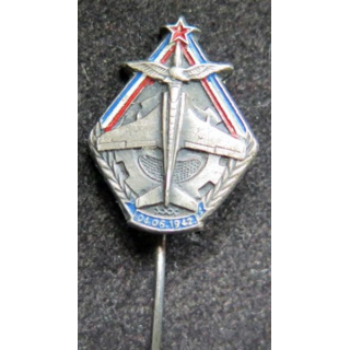 insigne broche commémoratif yougoslave période soviétique