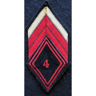 LOSANGE DE BRAS MODÈLE 45 : Ecusson de caporal chef du 4° régiment de Génie 27° DA