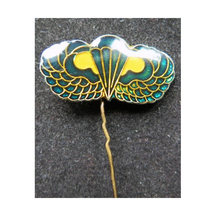USA : insigne métallique type pin's de brevet parachutiste 3 cm de large
