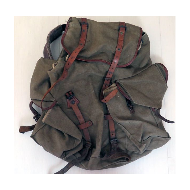 Sac à dos militaire vert armé LAFUMA en toile et cuir armatures en fer