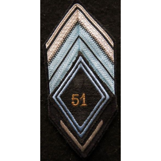 LOSANGE DE BRAS MODÈLE 45 : Ecusson caporal chef du 51° régiment de commandement et de transmissions
