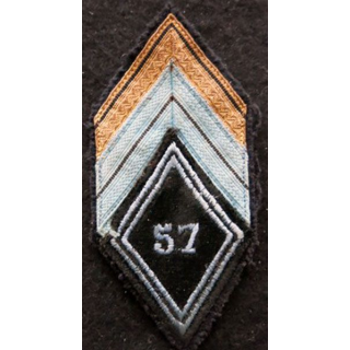 LOSANGE DE BRAS MODÈLE 45 : Ecusson caporal chef du 57° régiment de Transmissions 1977