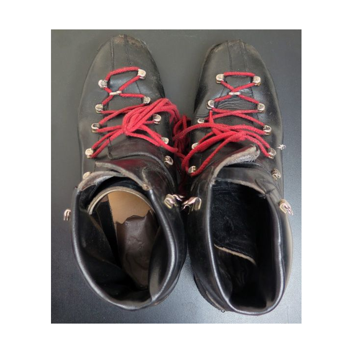 Chaussures militaire de ski à lacet Ouragan en cuir de taille 9 1/2 (taille 44) 