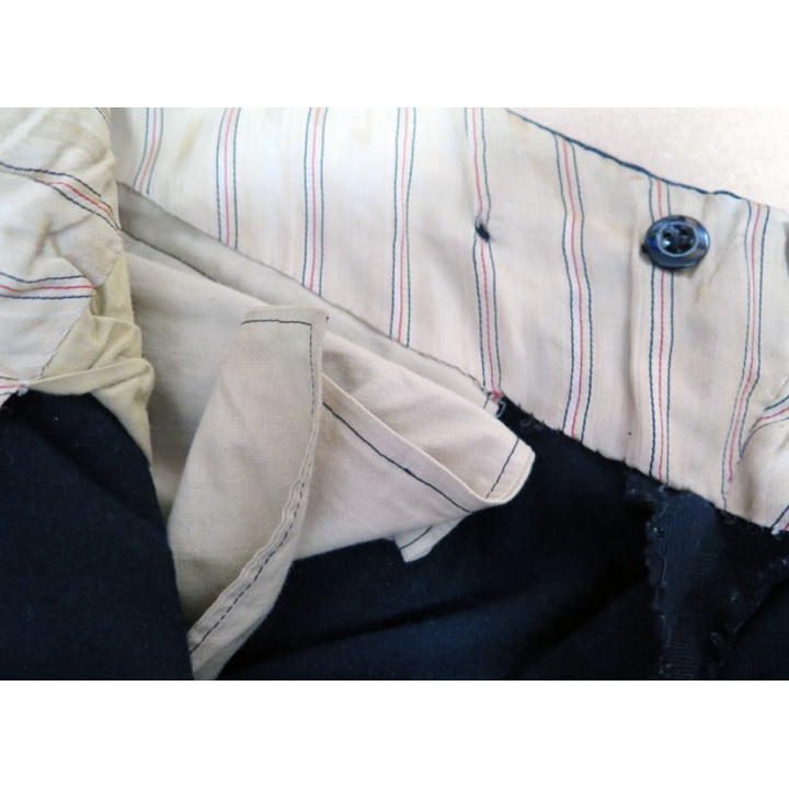 Pantalon de gendarmerie de l'armée de l'air de taille 92 cm