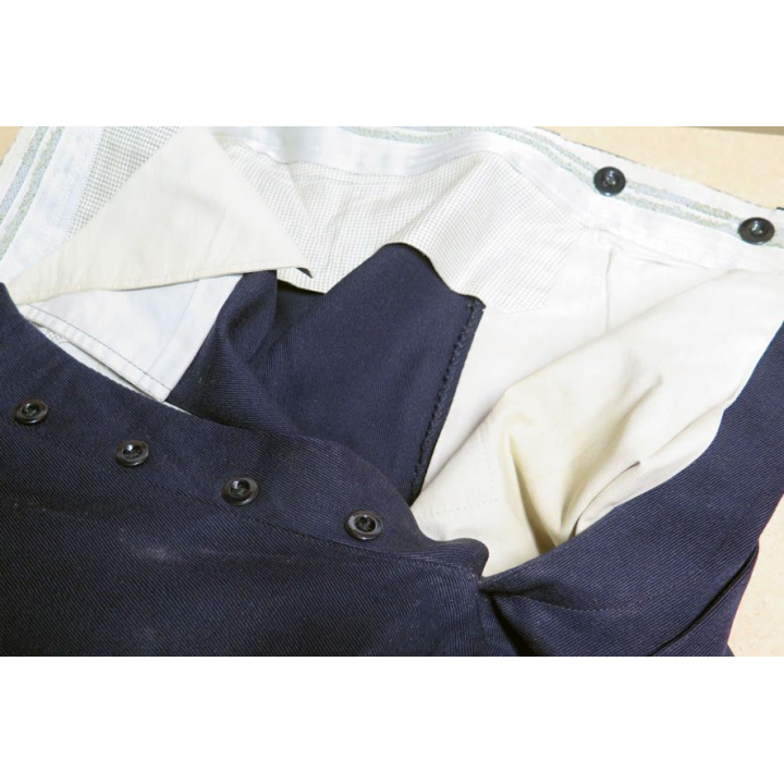 Pantalon de gendarmerie de l'armée de l'air de taille 84 cm