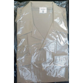 Chemisette Terre de France taille 40 NEUVE 2008 manches courtes