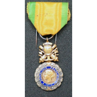 FRANCE : Médaille militaire 1870 3° république en argent émaux parfaits. Dans sa boite