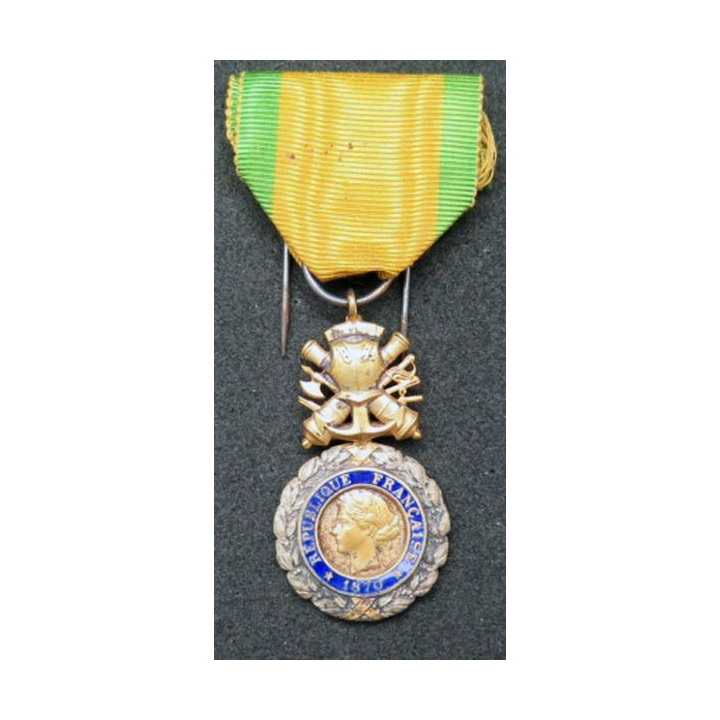 FRANCE : Médaille militaire 1870 3° république en argent émaux parfaits. Dans sa boite