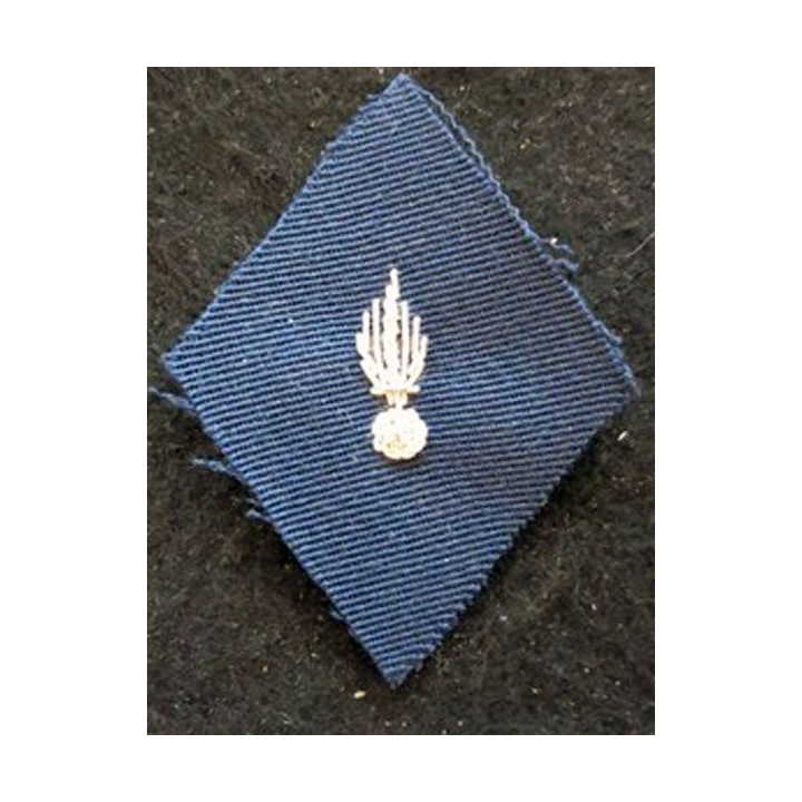 LOSANGE DE BRAS MODÈLE 45 : Ecusson modèle sous officiers PFAT du Matériel tenue hiver 1958 en cannetille argent