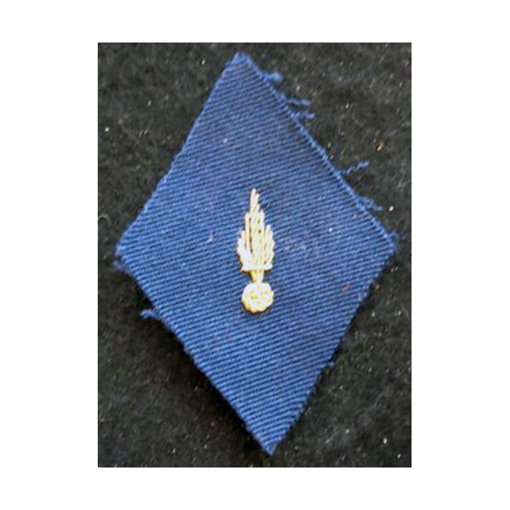 LOSANGE DE BRAS MODÈLE 45 : Ecusson modèle officiers PFAT du Matériel tenue hiver 1958 en cannetille or