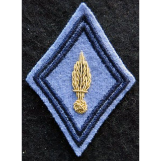 LOSANGE DE BRAS MODÈLE 45 : Ecusson officier du cadre EMIA  Saint  Cyr Coëtquidan en cannetille