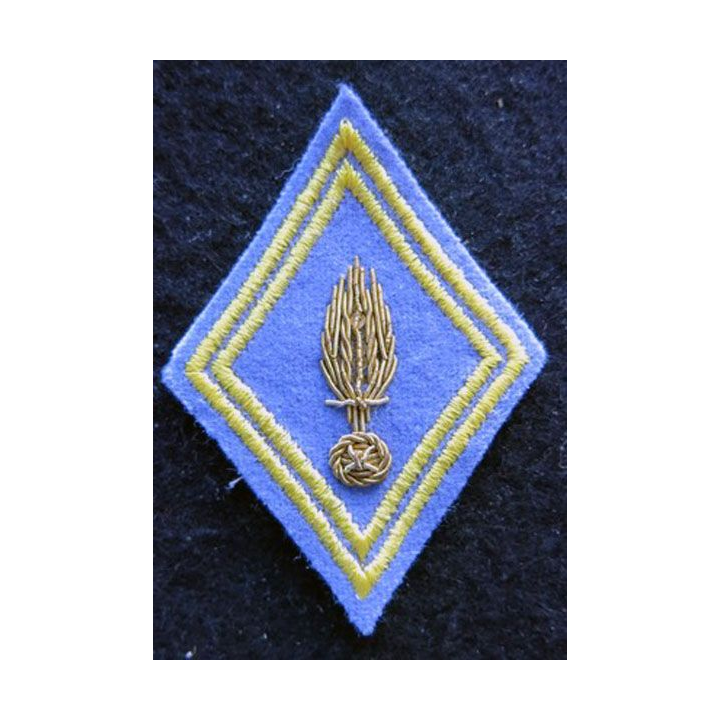 LOSANGE DE BRAS MODÈLE 45 : Ecusson officier du cadre ESM Saint  Cyr Coëtquidan en cannetille