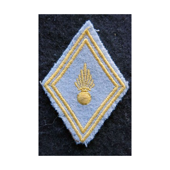 LOSANGE DE BRAS MODÈLE 45 : Ecusson élève de 1° année de l' ESM Saint Cyr Coëtquidan
