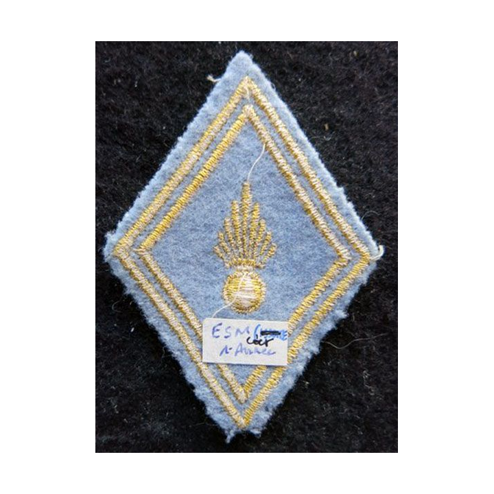 LOSANGE DE BRAS MODÈLE 45 : Ecusson élève de 1° année de l' ESM Saint Cyr Coëtquidan