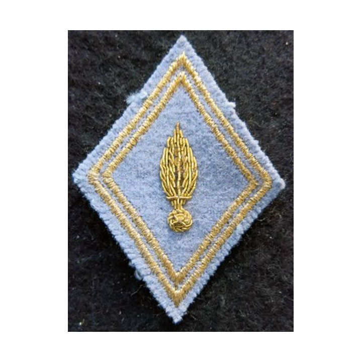 LOSANGE DE BRAS MODÈLE 45 : Ecusson officier du cadre ESM Saint  Cyr Coëtquidan en cannetille